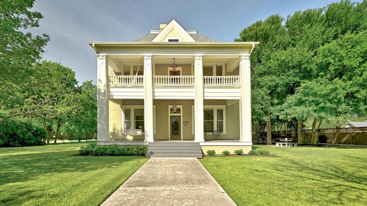 Photo of Outdoor in Lockhart