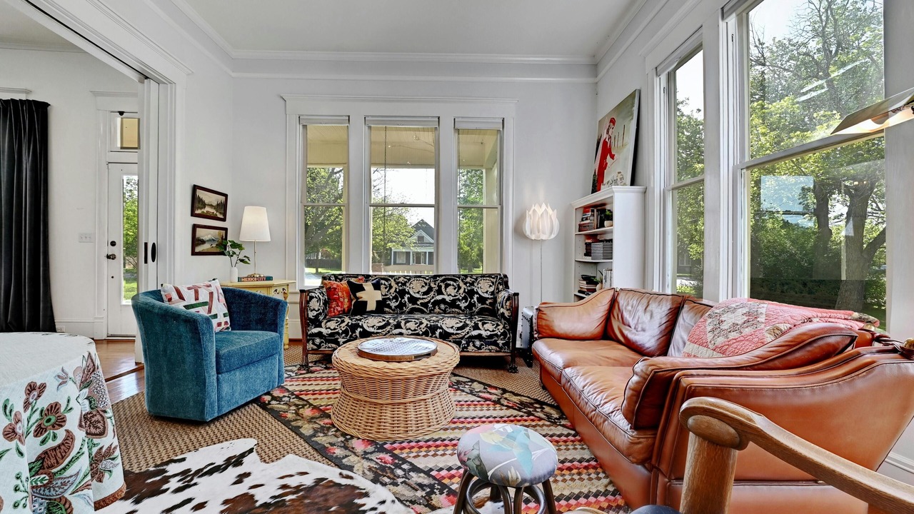 Photo of Livingroom in Lockhart