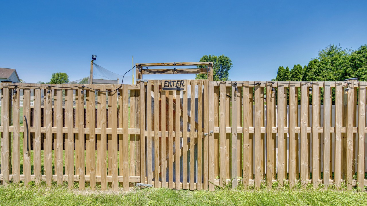 Photo of Others in New Holland