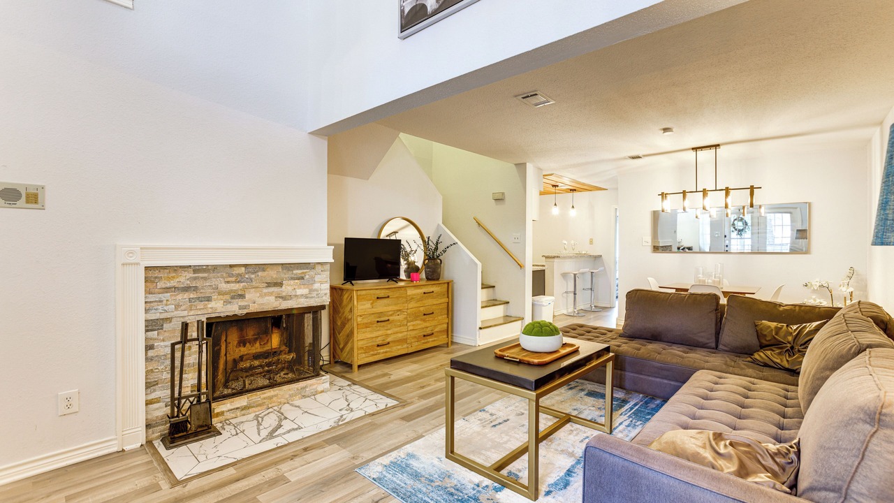 Photo of Livingroom in Bammel