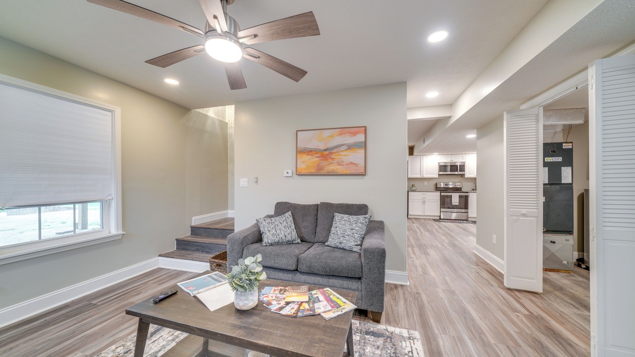 Photo of Livingroom in Clifton Heights