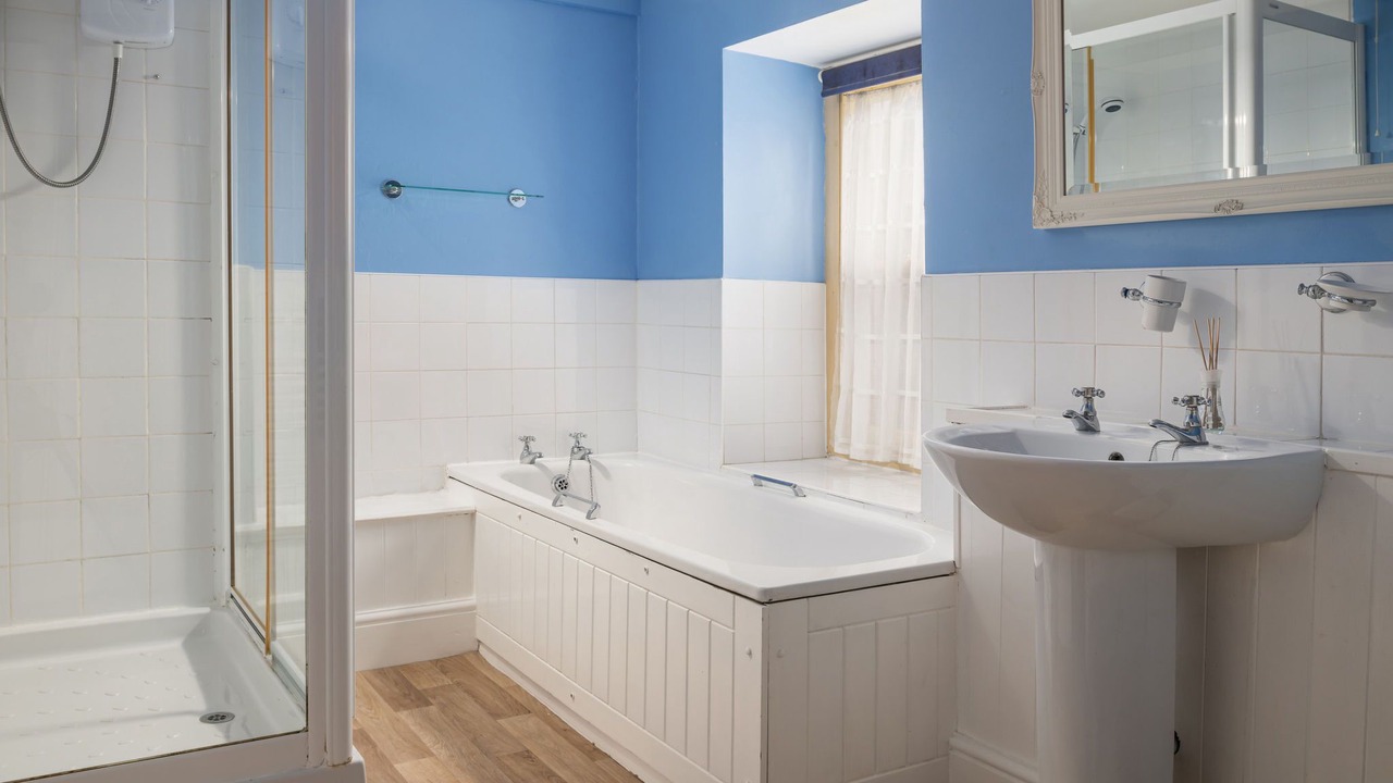 Photo of Bathroom in Llanrwst