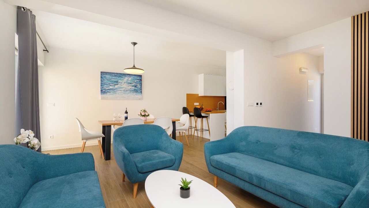 Photo of Livingroom in Sreser