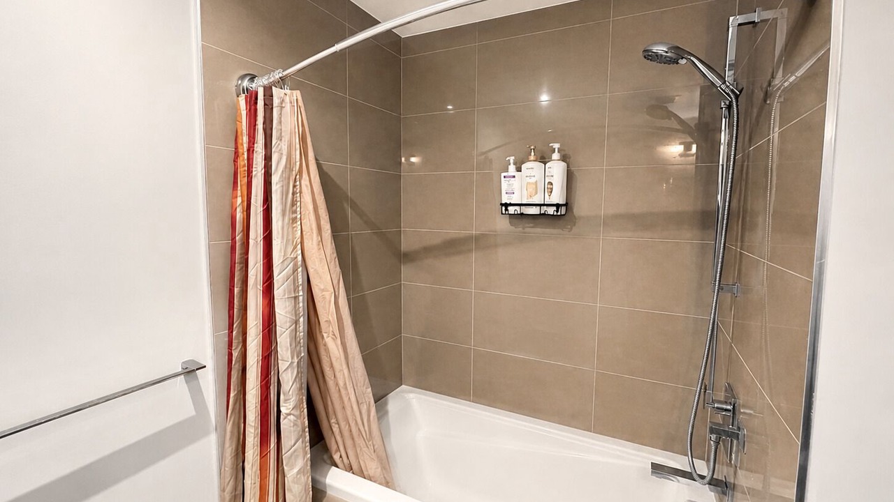Photo of Bathroom in Connaught