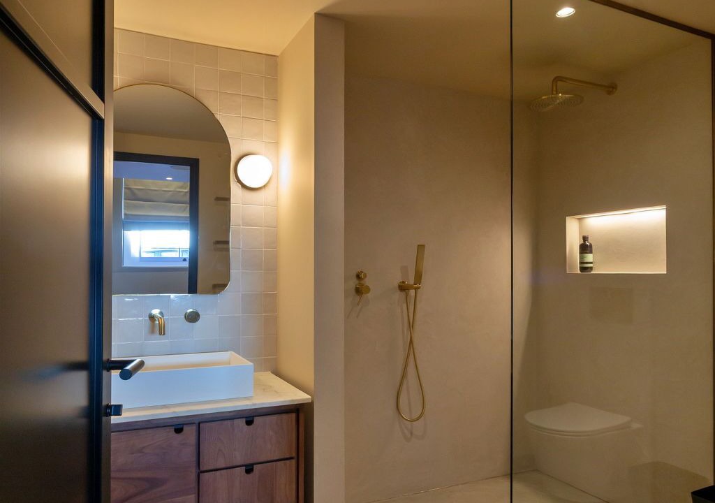 Photo of Bathroom in Appledore