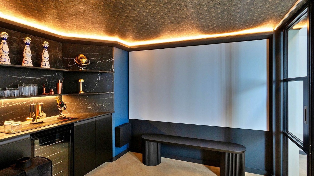 Photo of Others in Appledore