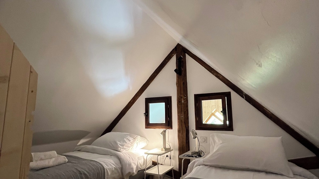 Photo of Bedroom in Allemond