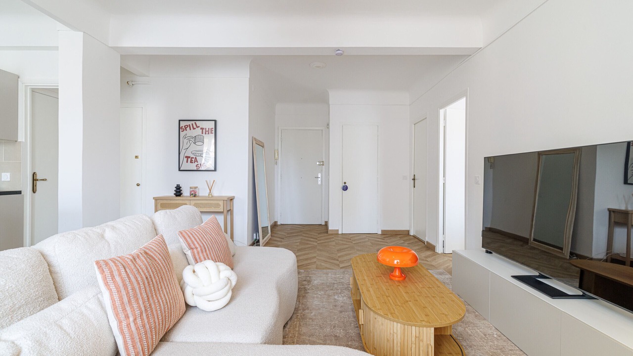 Photo of Livingroom in Liberation