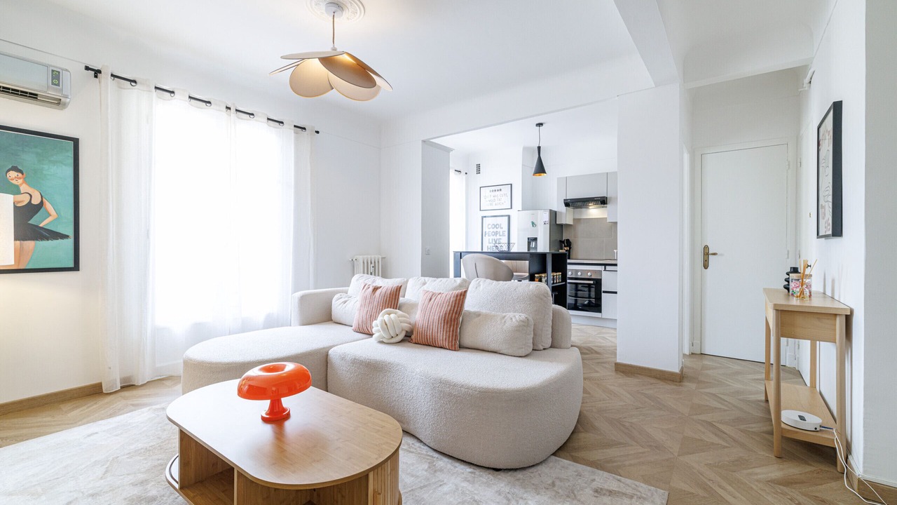 Photo of Livingroom in Liberation