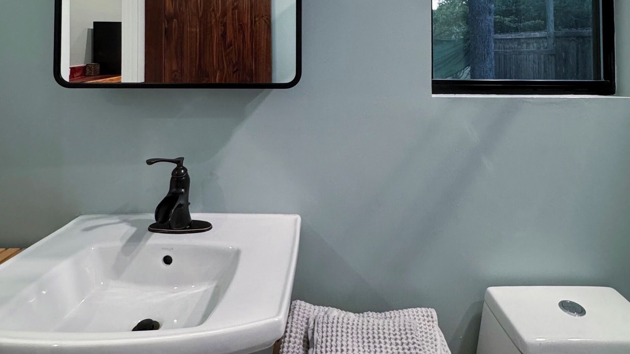 Photo of Bathroom in West Oak Hill