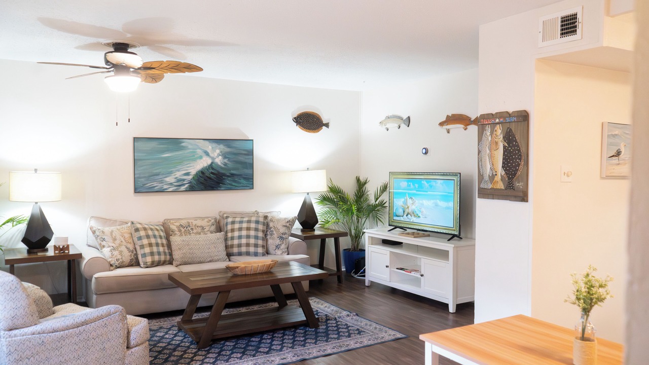 Photo of Livingroom in Bay Area
