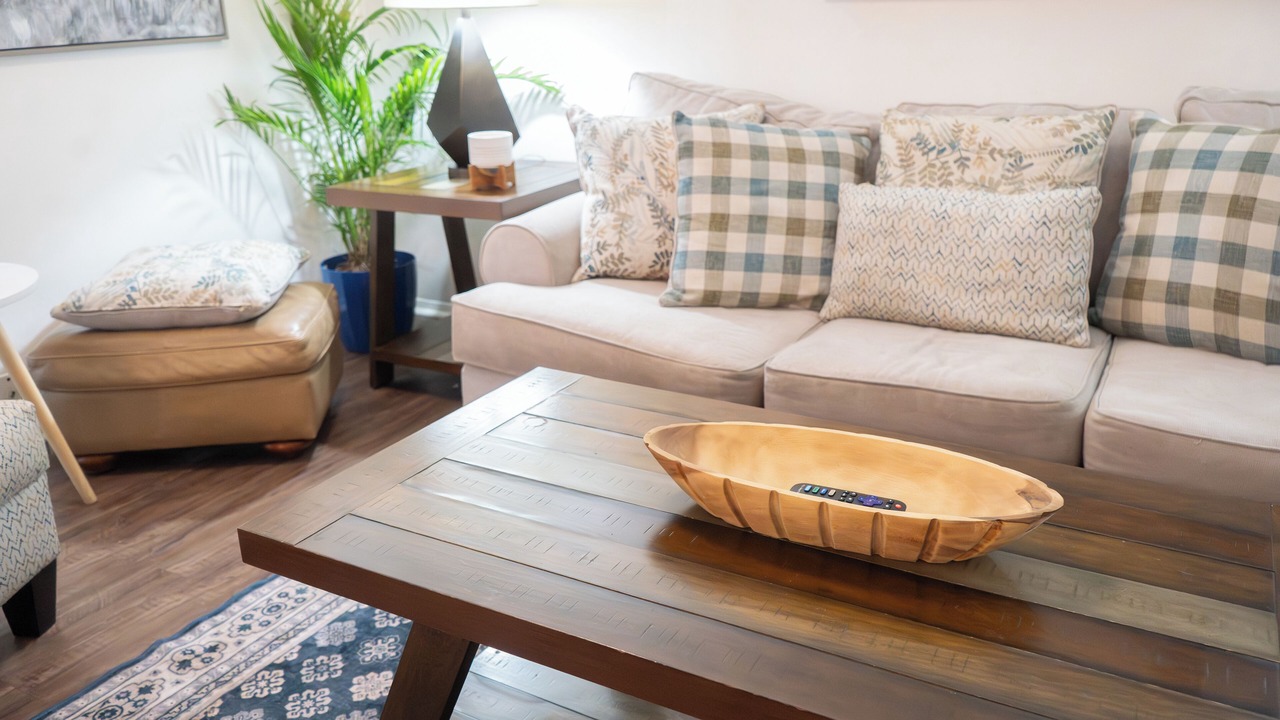 Photo of Livingroom in Bay Area