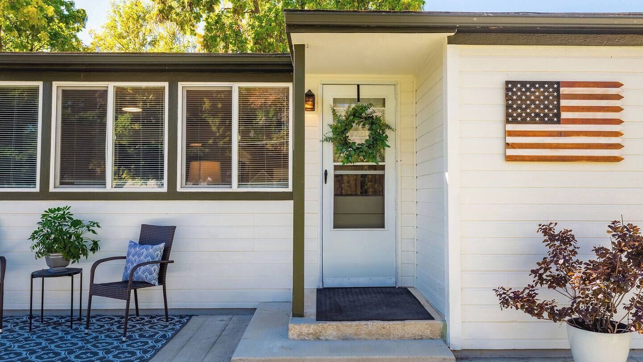 Photo of Others in Eagle