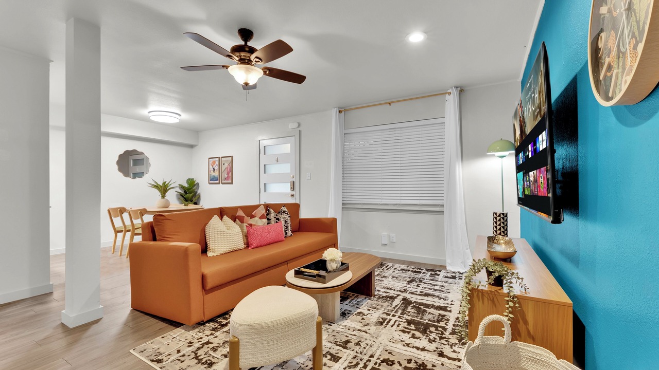 Photo of Livingroom in Clarksville