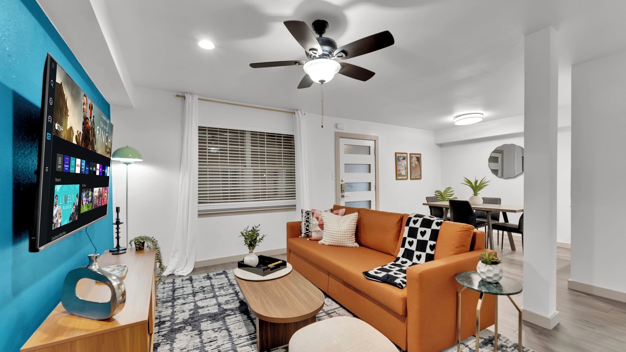 Photo of Livingroom in Clarksville