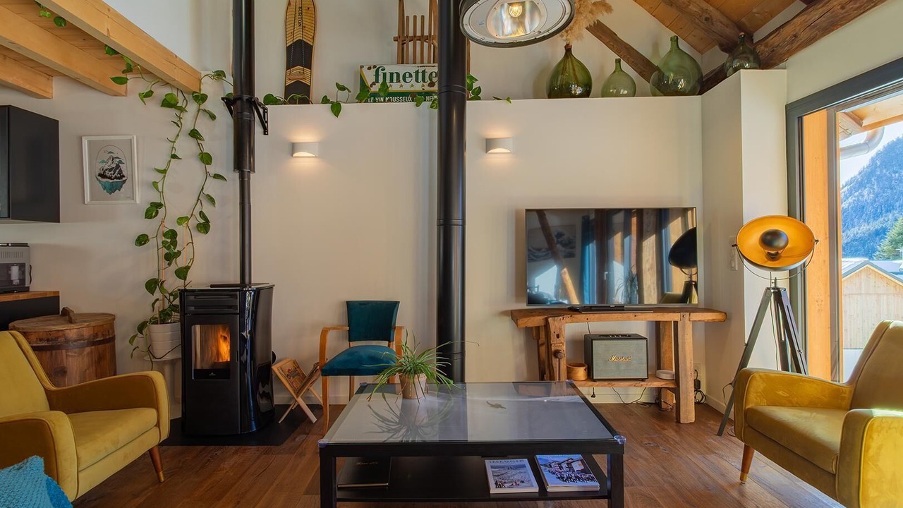 Photo of Livingroom in Montricher-Albanne