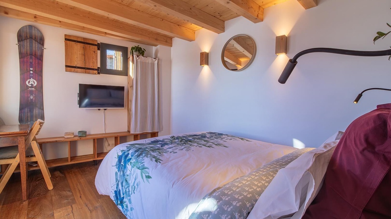 Photo of Bedroom in Montricher-Albanne