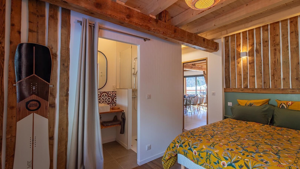 Photo of Bedroom in Montricher-Albanne