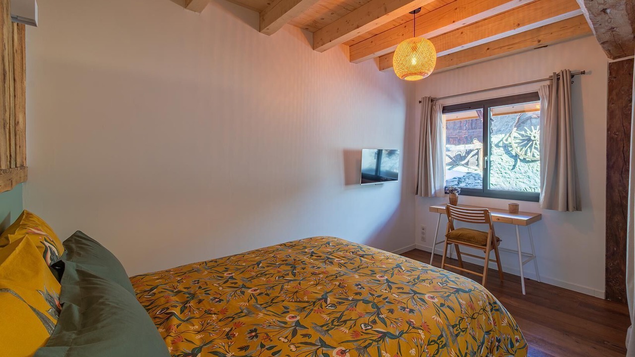 Photo of Bedroom in Montricher-Albanne