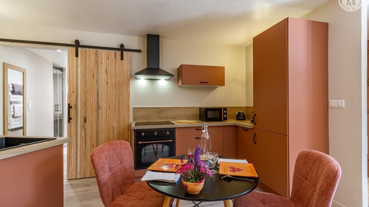 Photo of Kitchen in Outrechaise