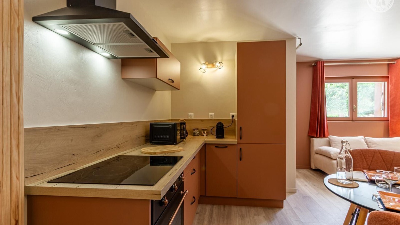 Photo of Kitchen in Outrechaise