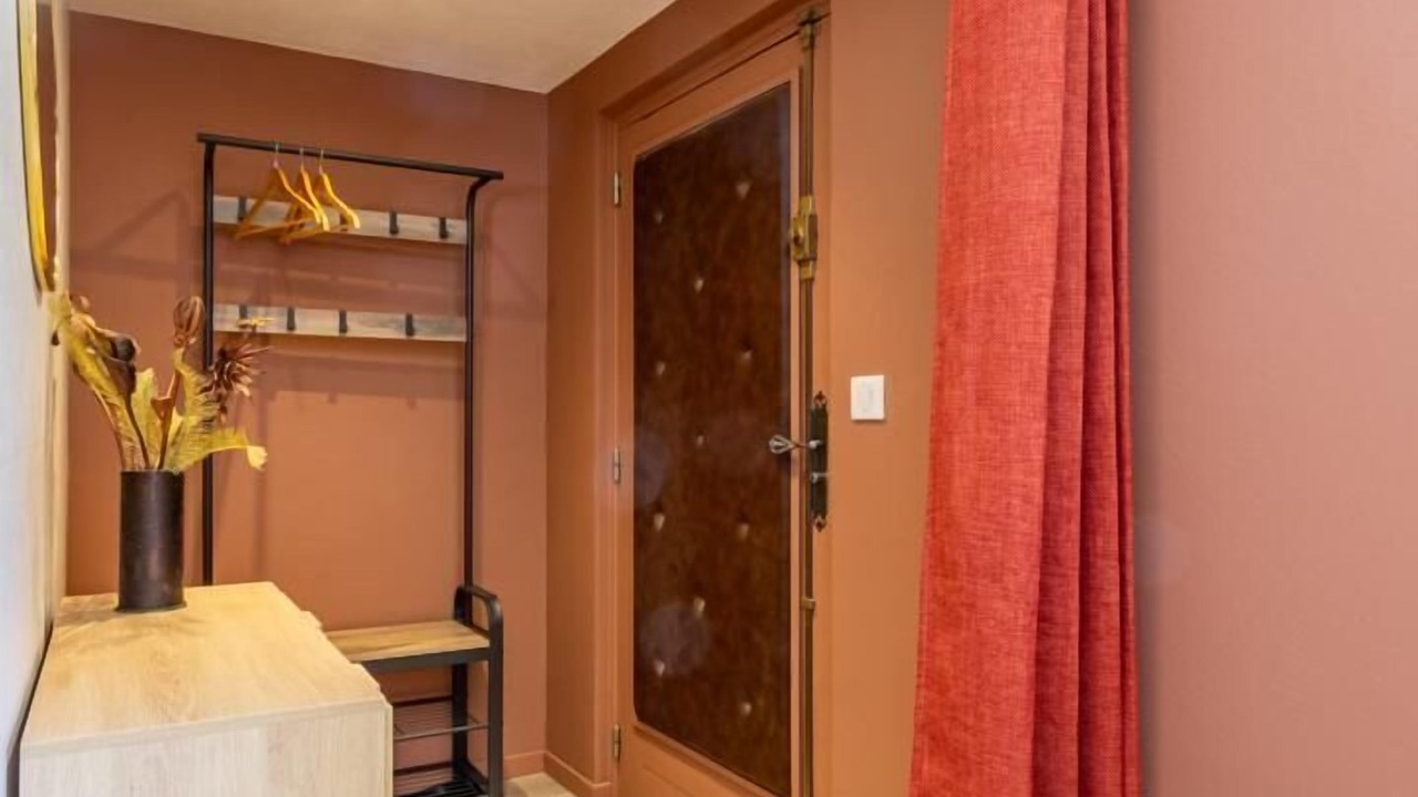 Photo of Others in Outrechaise