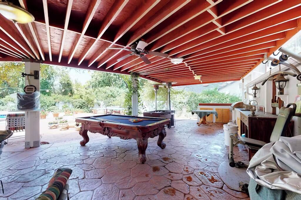 Photo of Patio Balcony in Woodland Hills