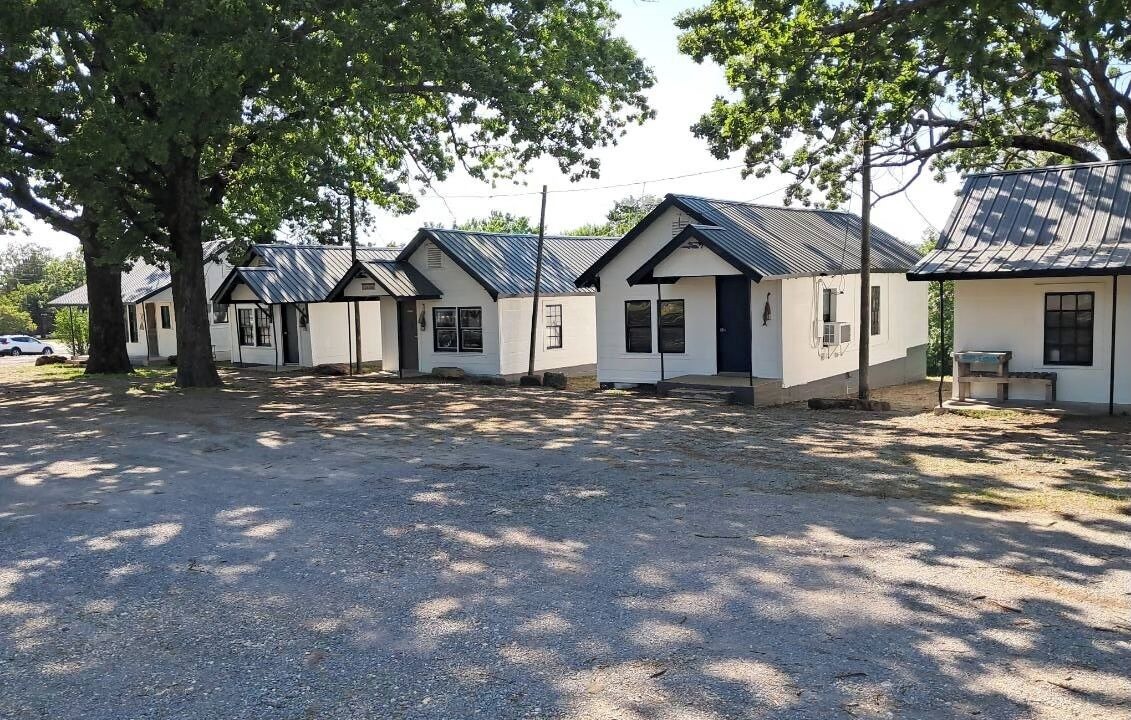 Photo of Outdoor in Cookson