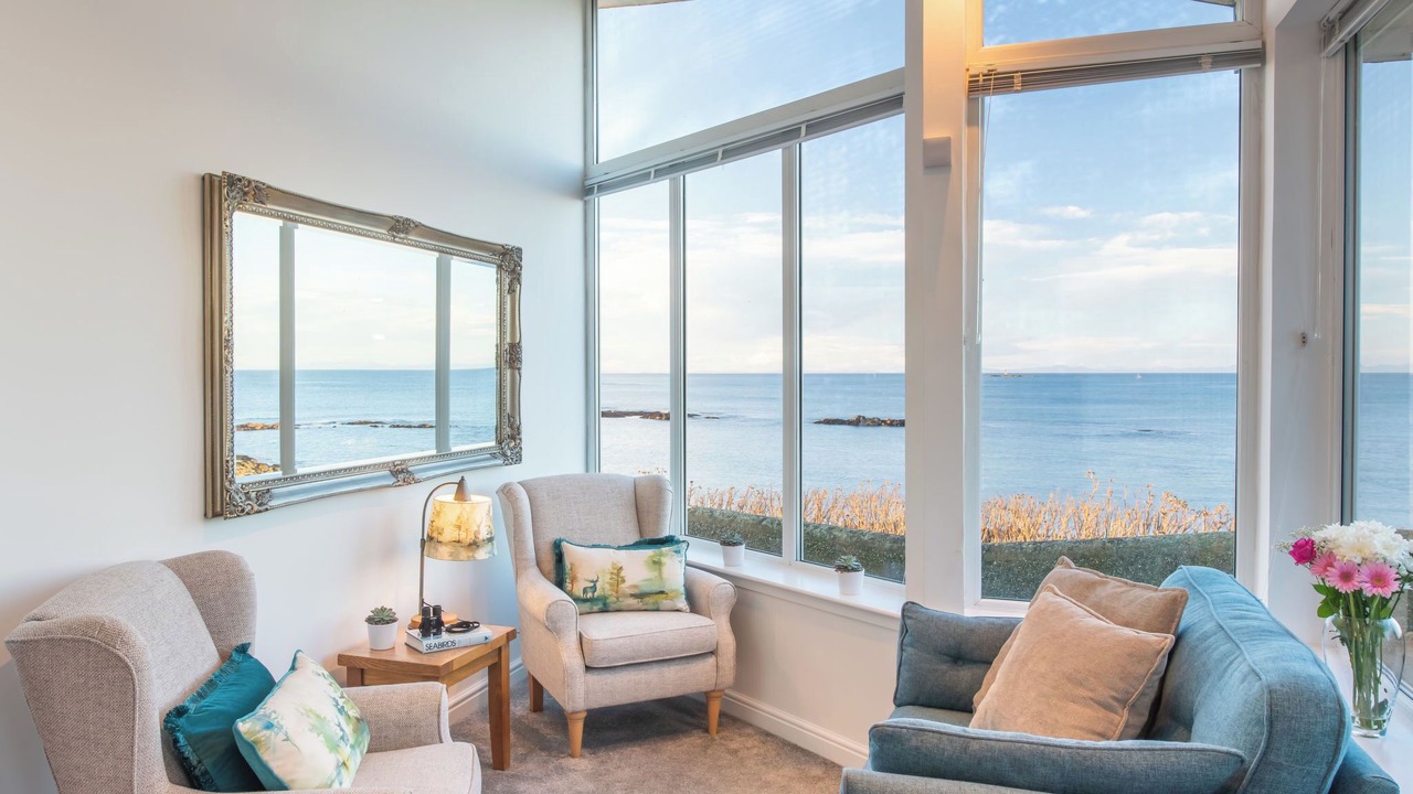 Photo of Livingroom in Lossiemouth