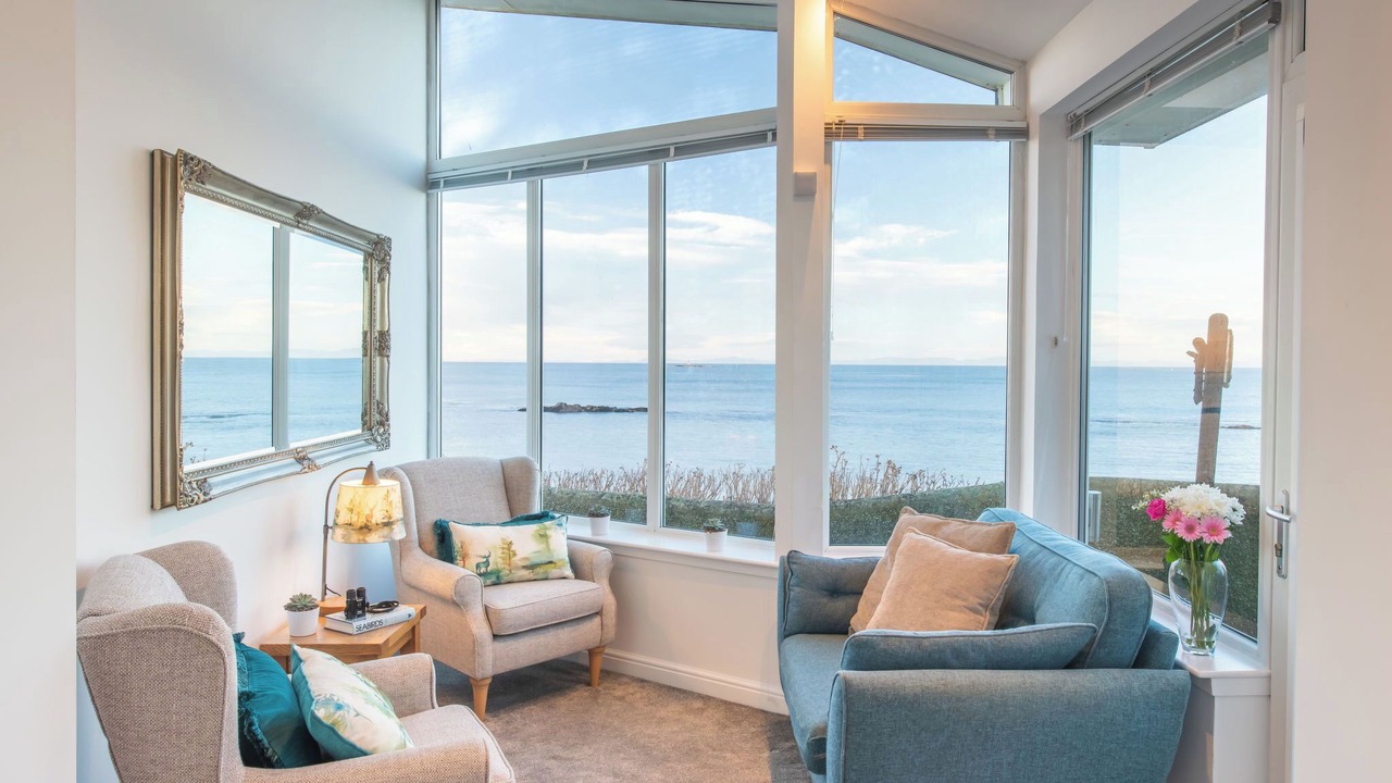 Photo of Livingroom in Lossiemouth