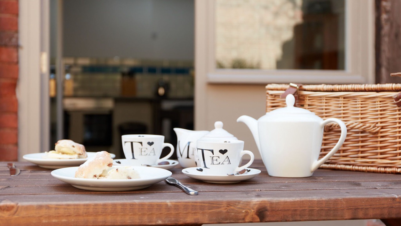 Photo of Others in Dalbury Lees