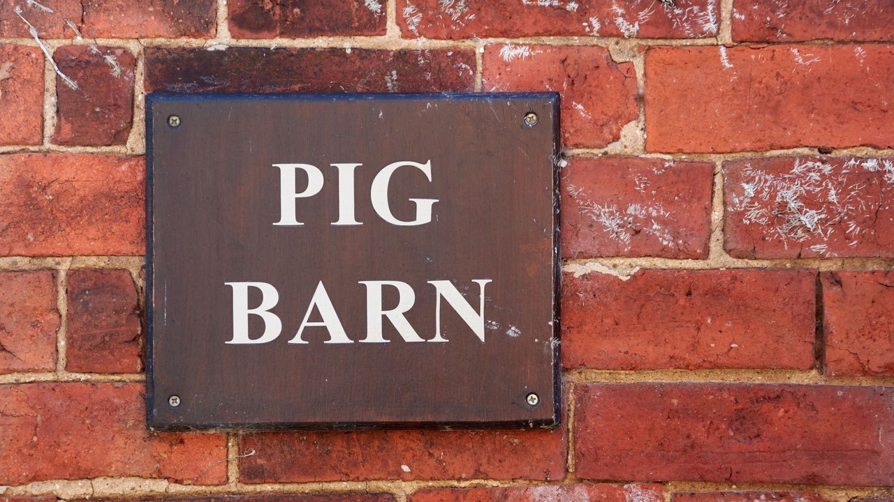 Photo of Others in Dalbury Lees