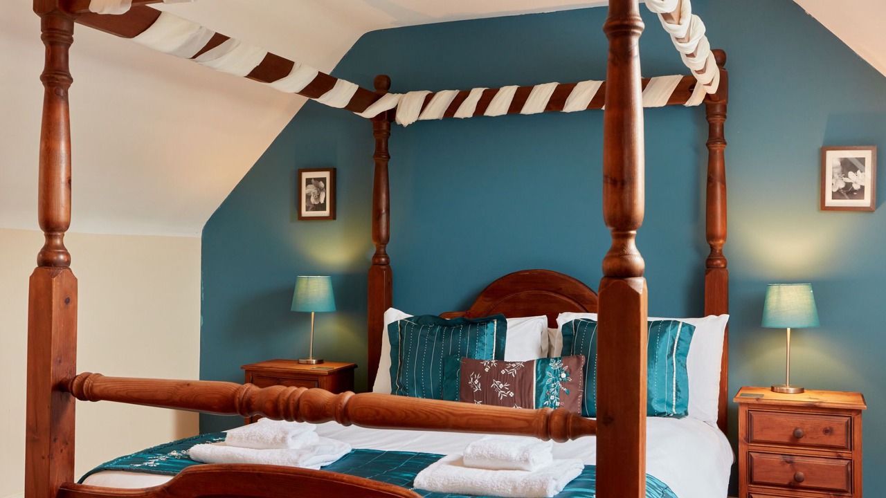 Photo of Others in Dalbury Lees