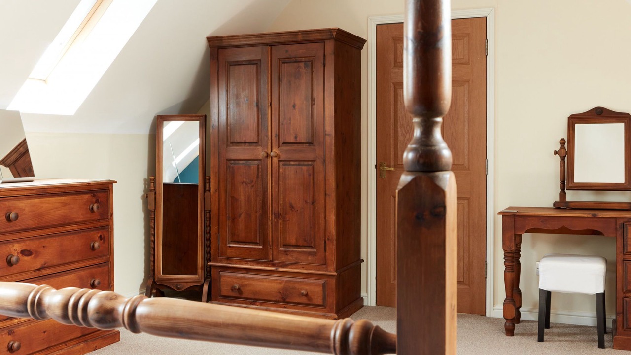 Photo of Others in Dalbury Lees