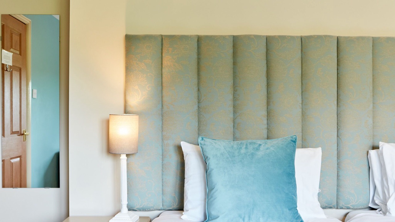 Photo of Others in Dalbury Lees