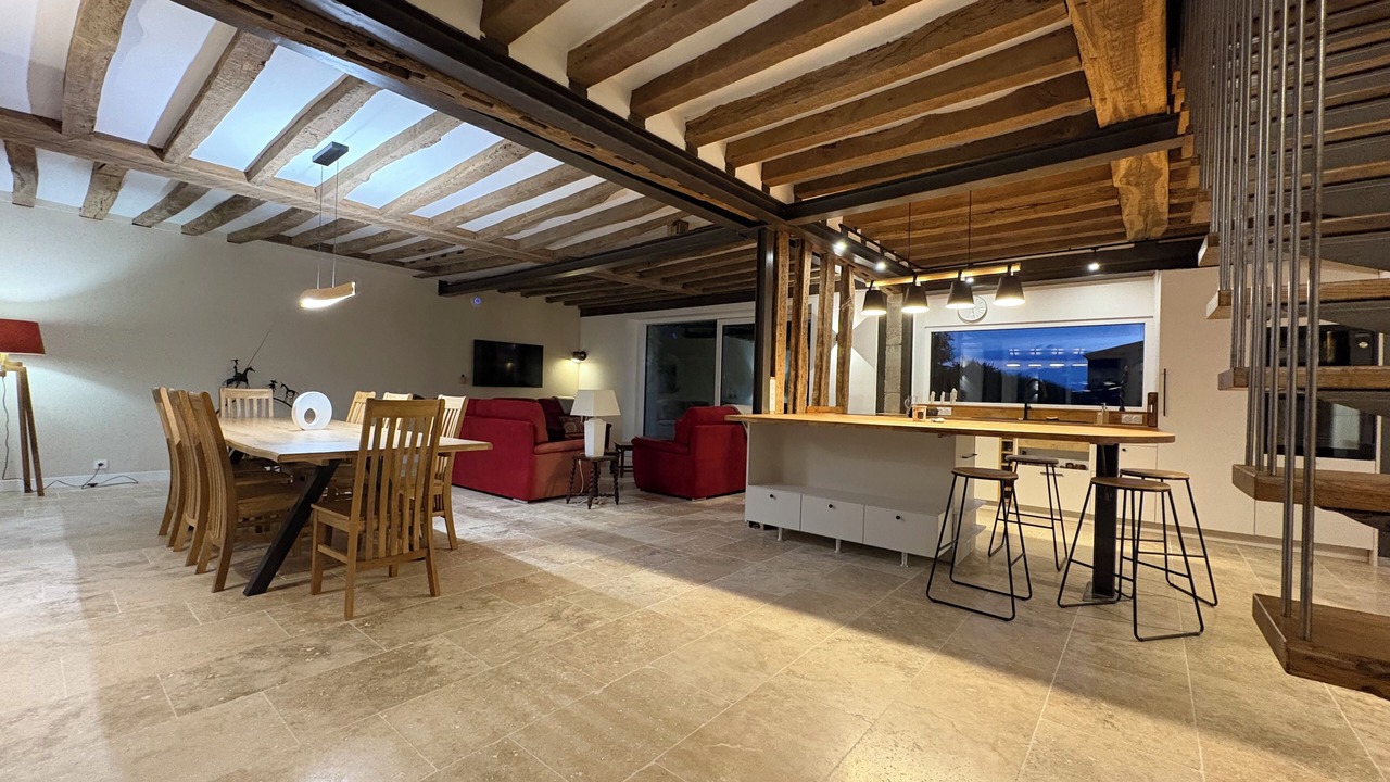 Photo of Others in Abondant