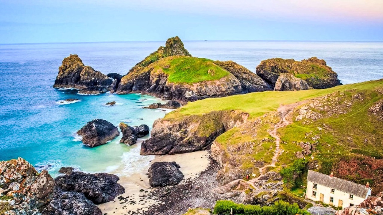 Photo of Others in Gweek