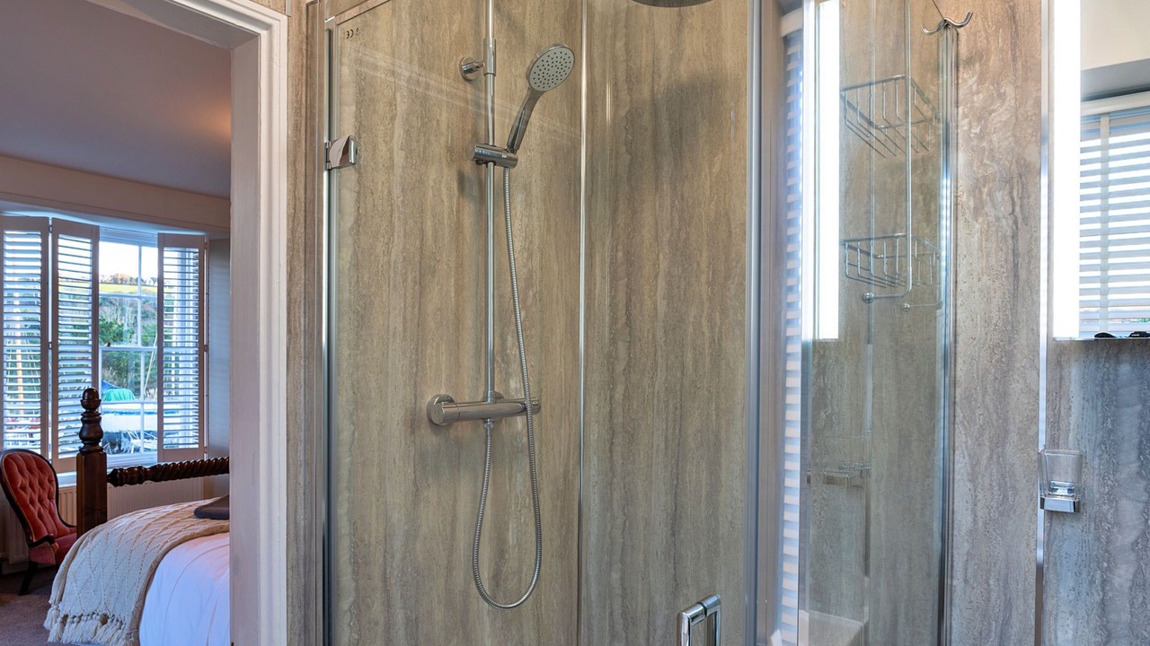 Photo of Bathroom in Gweek