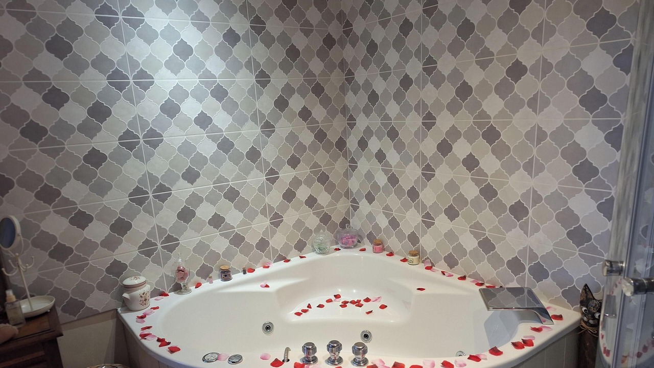 Photo of Bathroom in Millencourt-en-Ponthieu