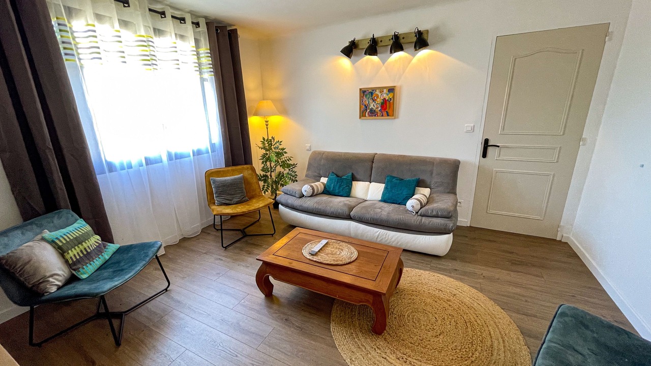 Photo of Livingroom in Pouzilhac