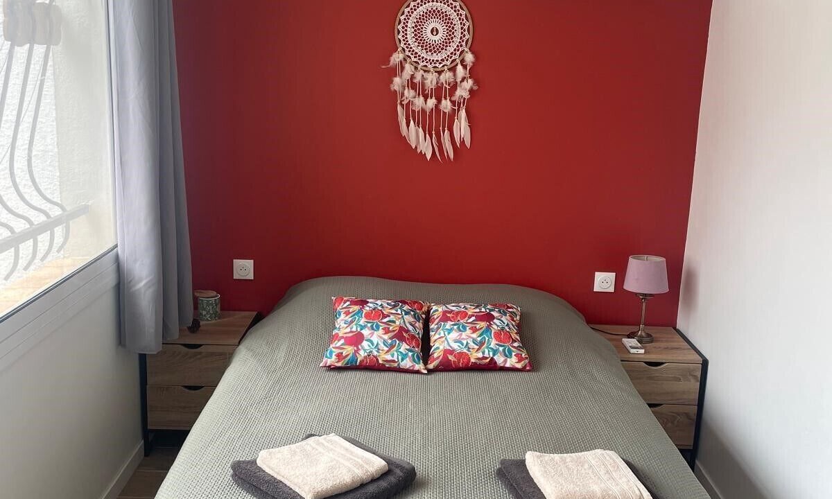 Photo of Bedroom in Saint-Feliu-d'Avall