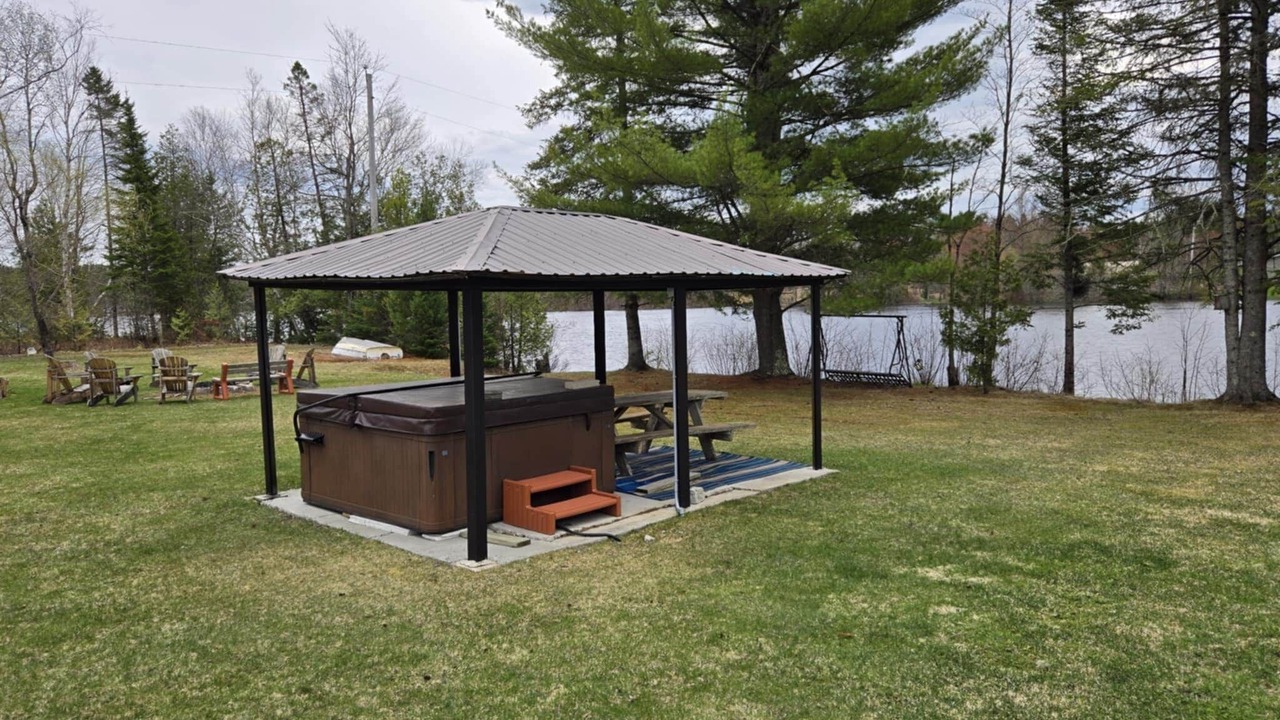 Photo of Outdoor in Weedon