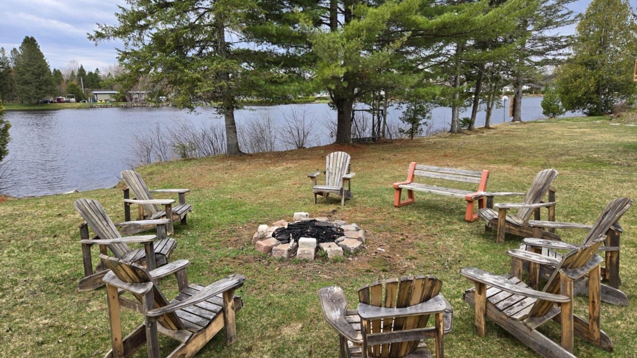 Photo of Outdoor in Weedon