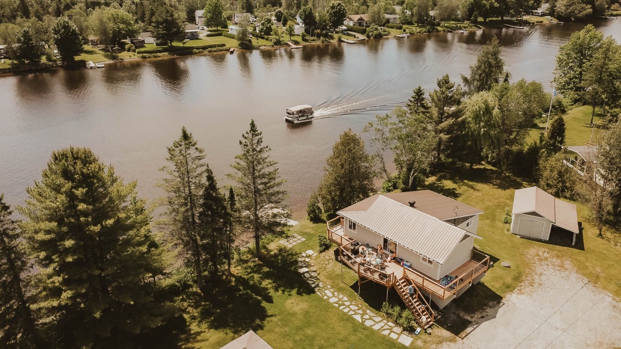 Photo of Outdoor in Weedon