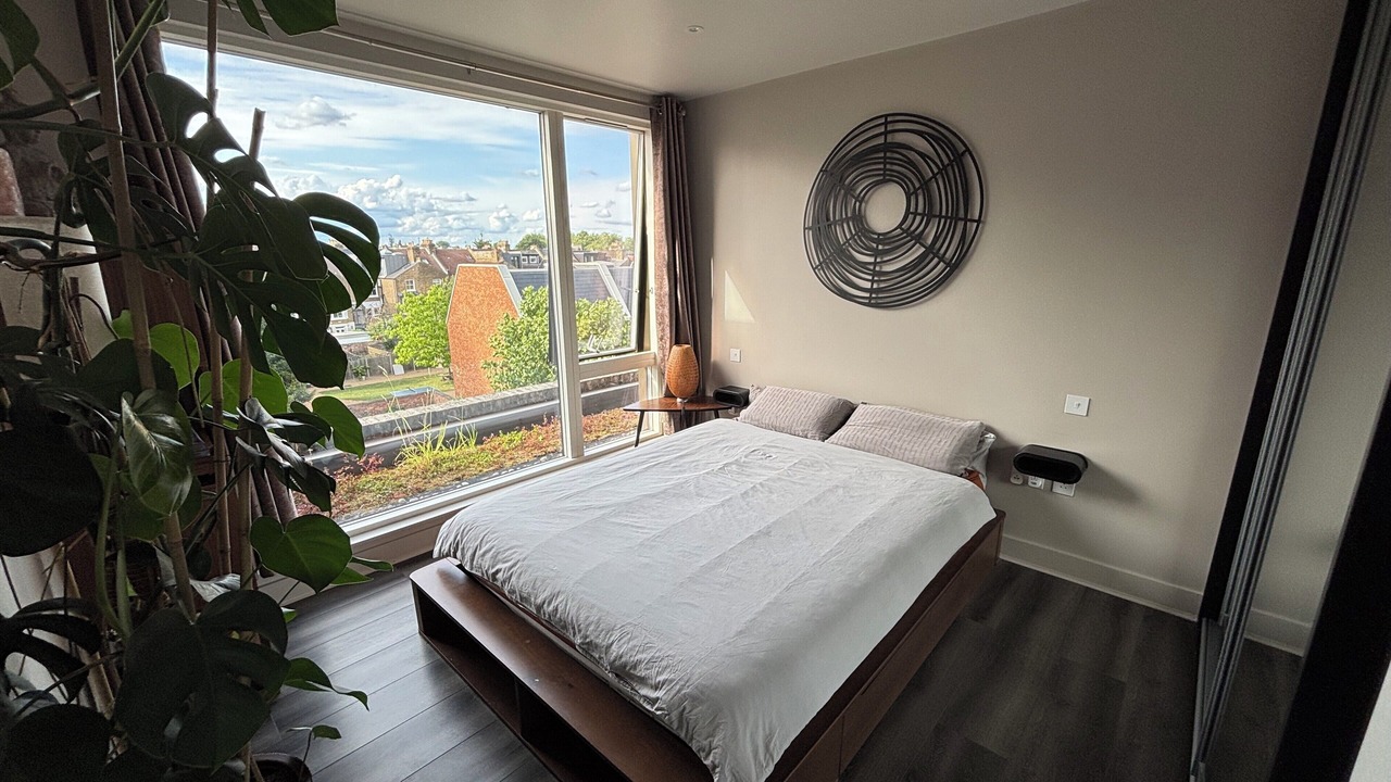 Photo of Bedroom in Leabridge