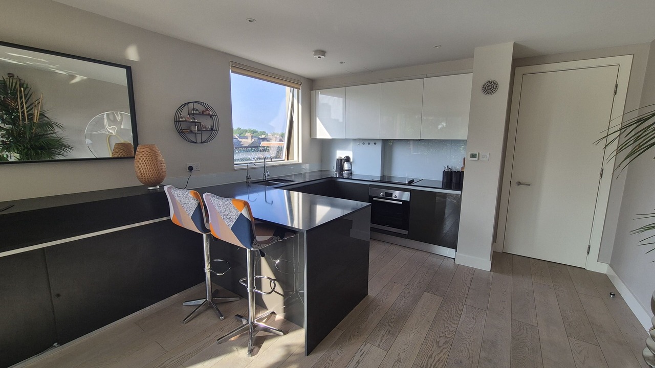 Photo of Kitchen in Leabridge