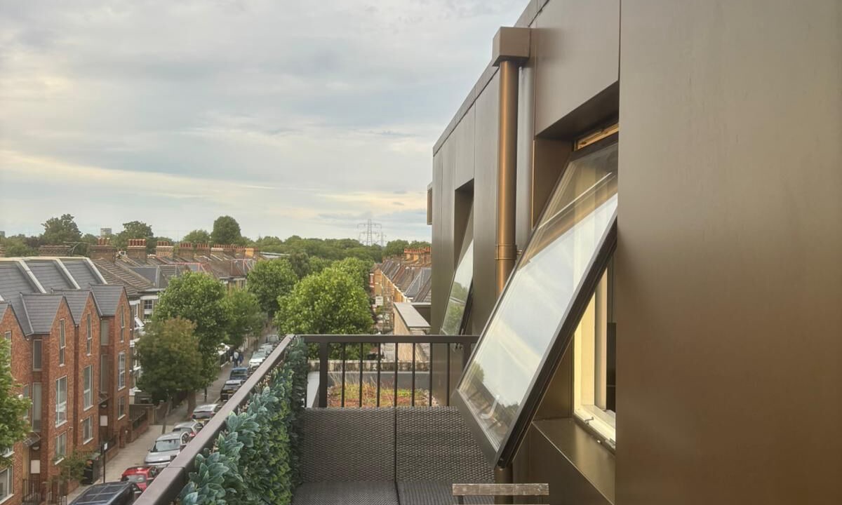 Photo of Outdoor in Leabridge