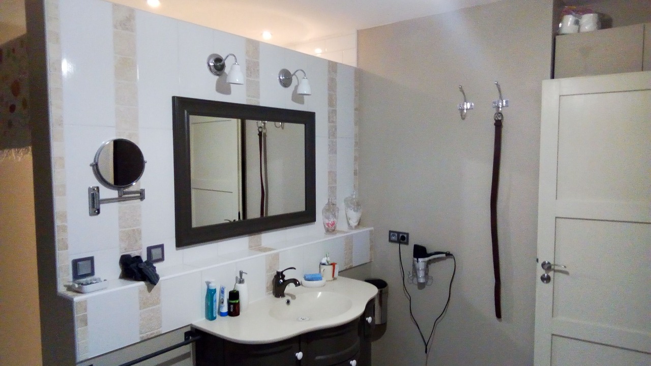 Photo of Bathroom in Souille