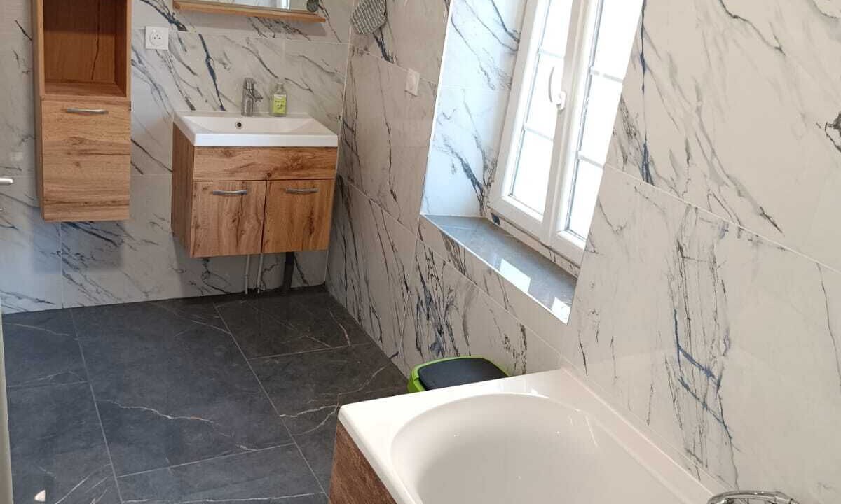 Photo of Bathroom in Lagrasse