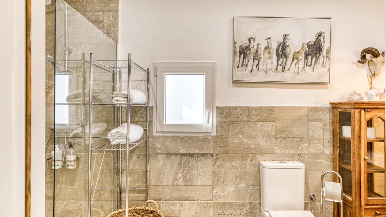 Photo of Bathroom in Darnius